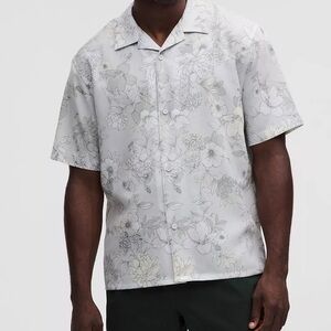 Lululemon Lightweight Camp Collar Button-Up Shirt